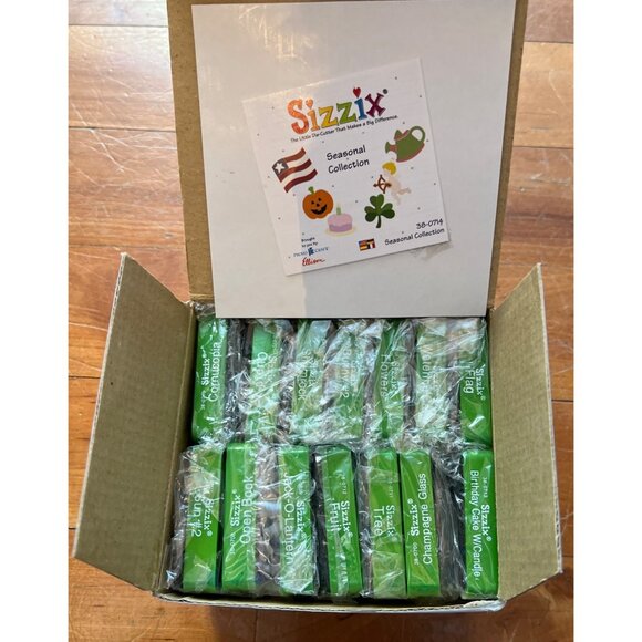 Sizzix Seasonal Collection 14 Dies For Creative Die-Cutting Crafts 38-0714 - Picture 6 of 6